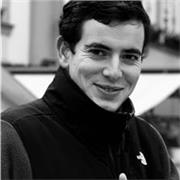 Profesor de asignaturas de la rama del científico así como de inglés